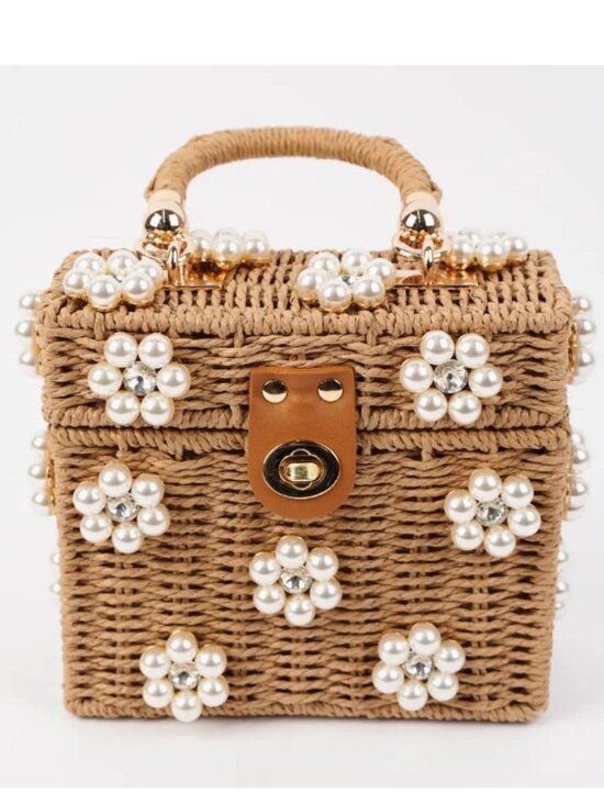 Jenna Lee Handbags - Daisy Embellished Straw Bucket Bag | Rattan Flower Box Purse by Jenna Lee